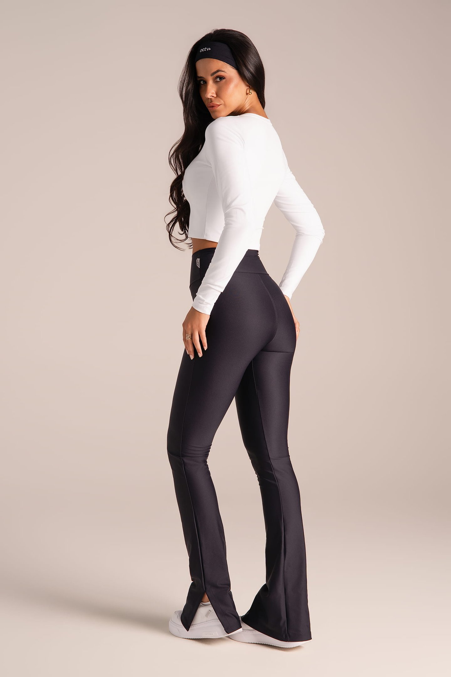 Calça Fler Long Cintura Alta Com Fenda Preto