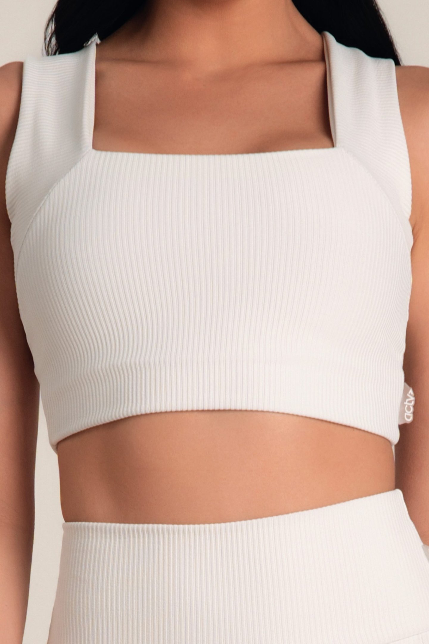 Top Fitness Alta Compressão Canelado.. Off White
