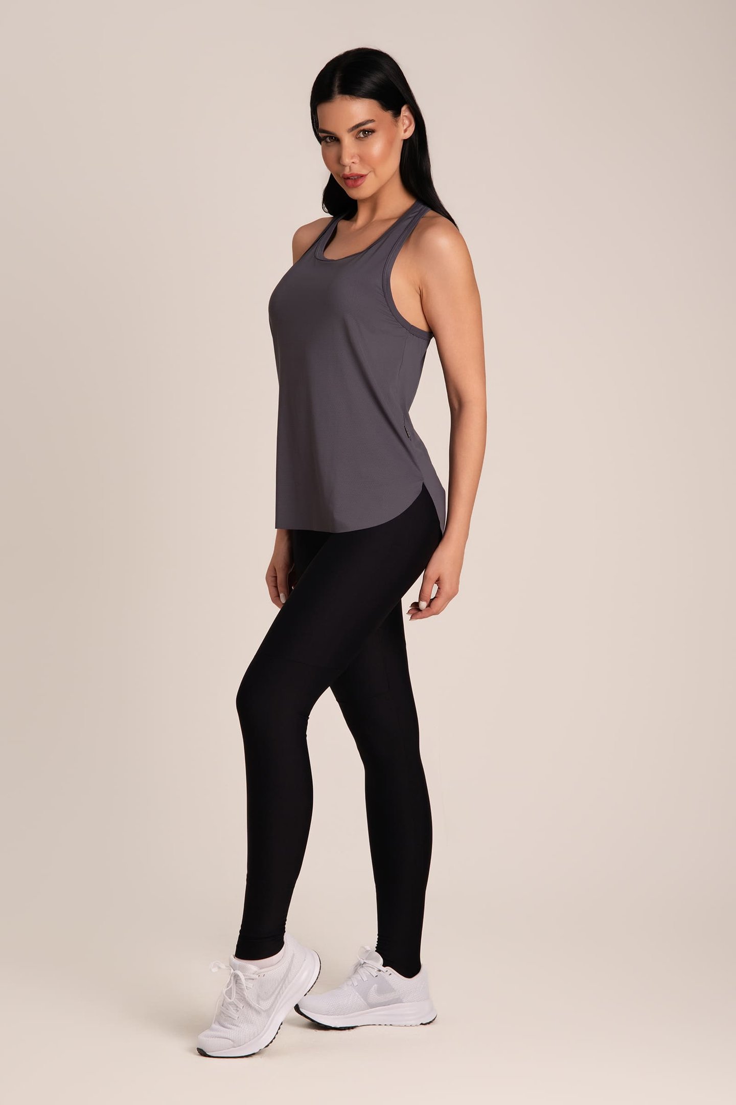 Regata Feminina Dry Fit Alongada Chumbo