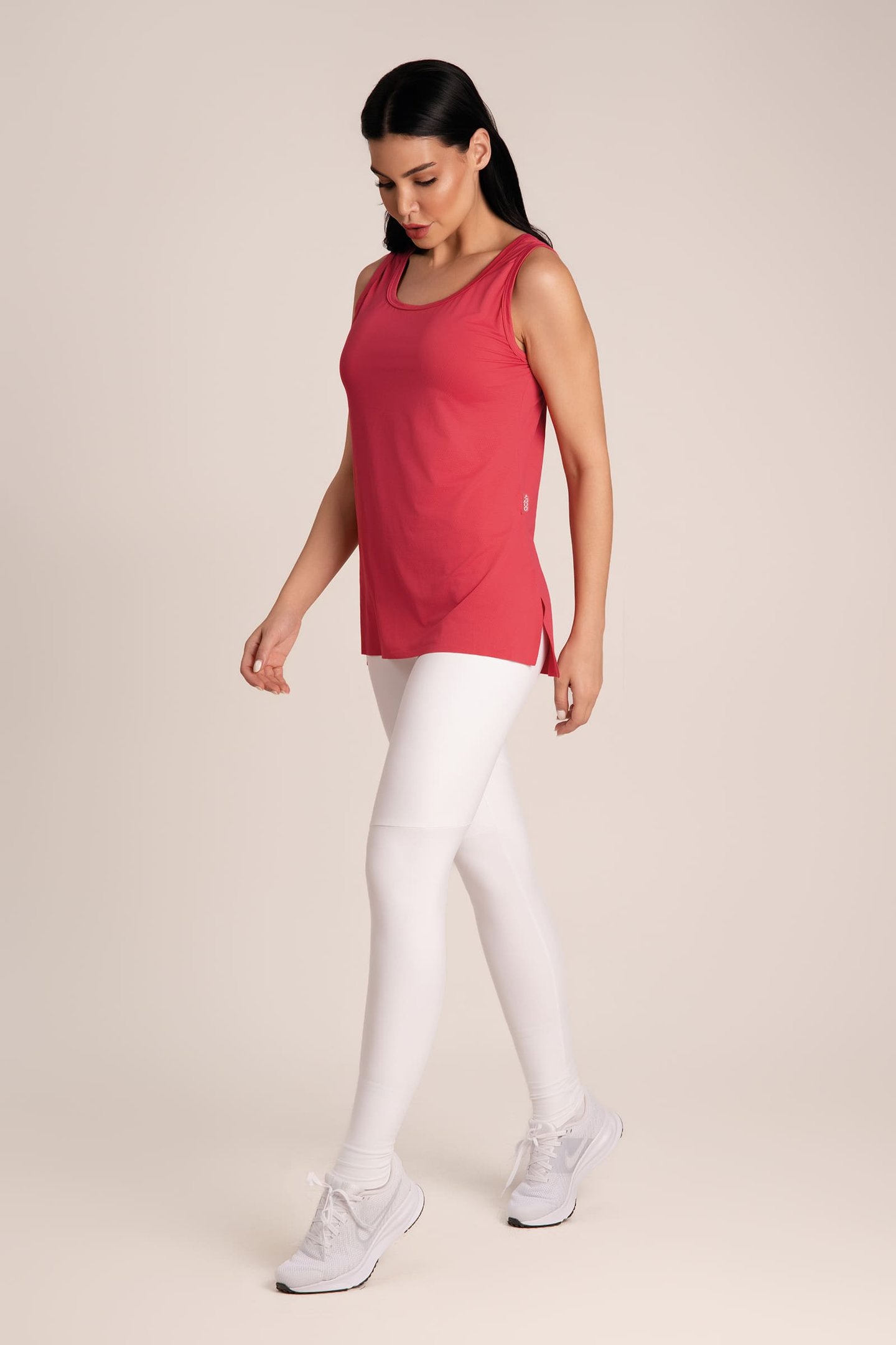 Regata Feminina Dry Fit Fenda Cereja