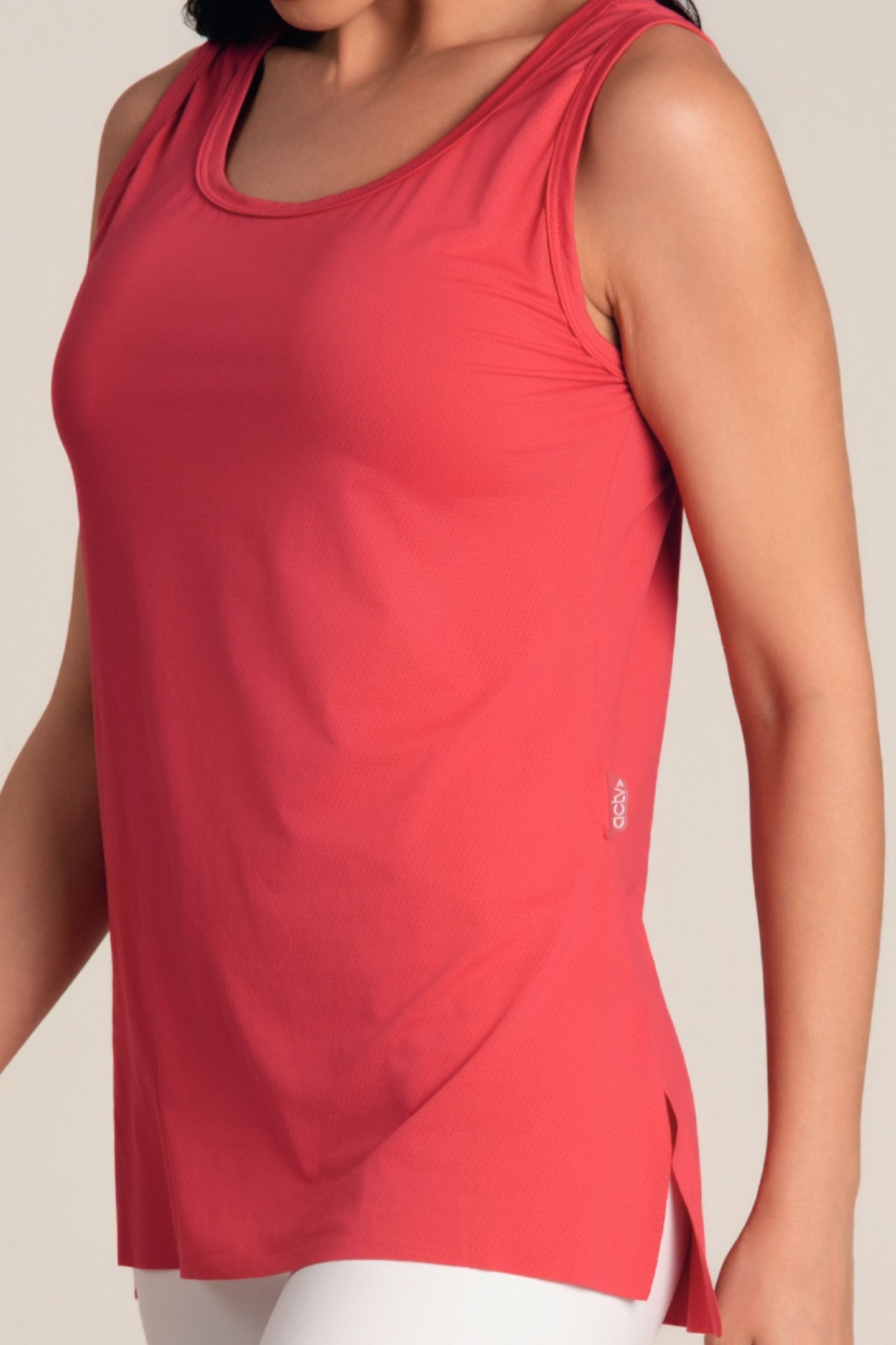 Regata Feminina Dry Fit Fenda Cereja