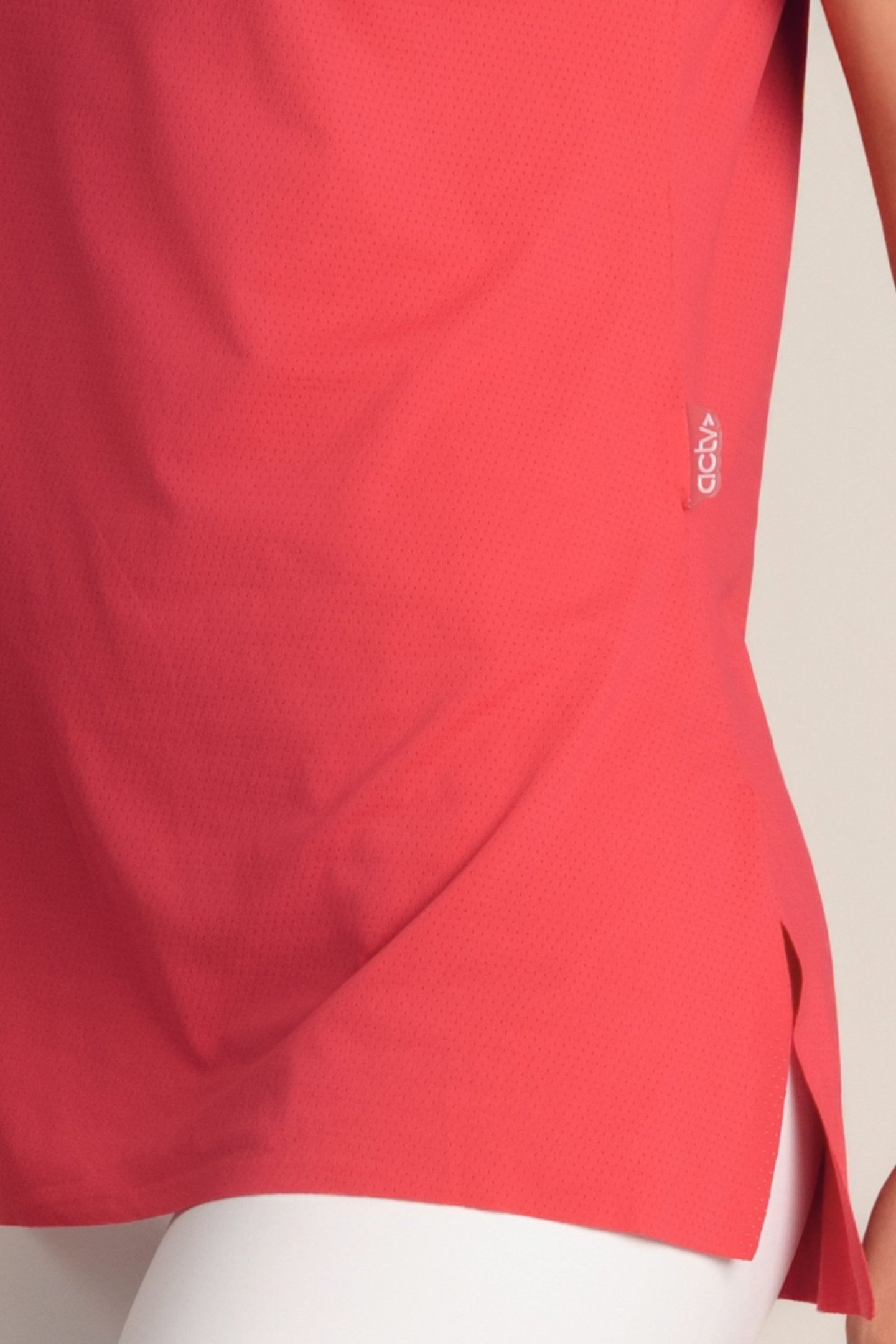 Regata Feminina Dry Fit Fenda Cereja