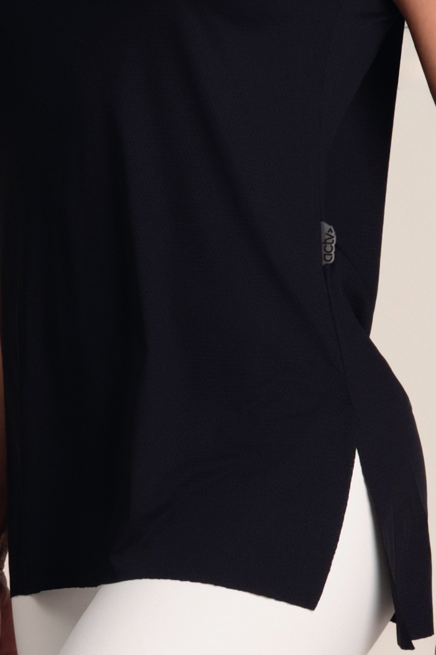 Regata Feminina Dry Fit Fenda Preto