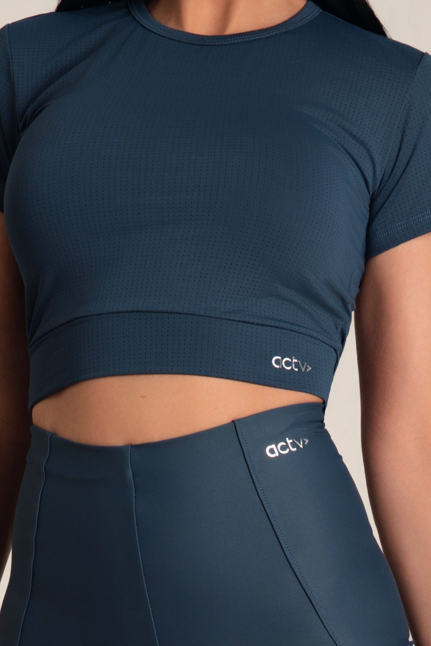Cropped Feminino Dry Fit Manga Curta Onyx