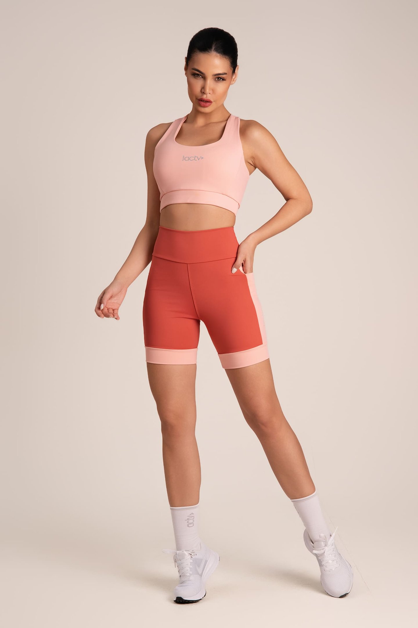 Bermuda De Corrida Com Bolsos Bicolor Batton/romance