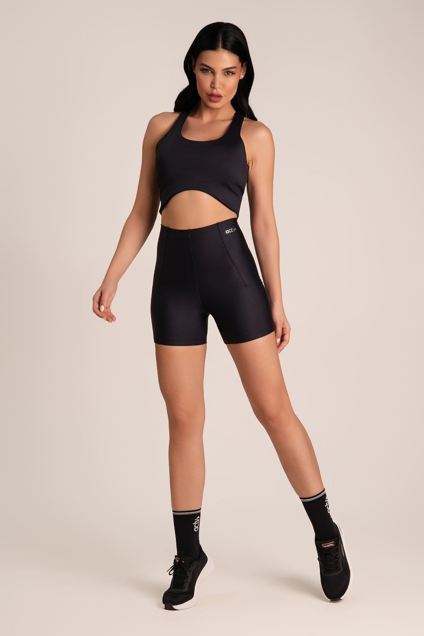 Bermuda Feminina Fitness Cós Infinito Preto
