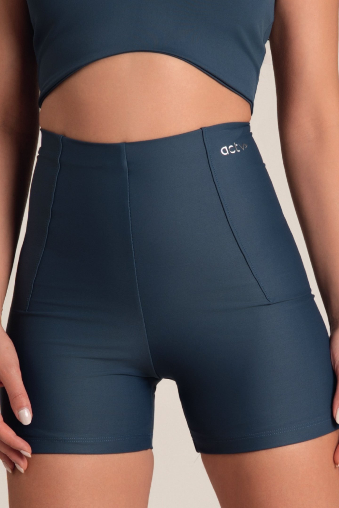 Bermuda Feminina Fitness Cós Infinito Onyx