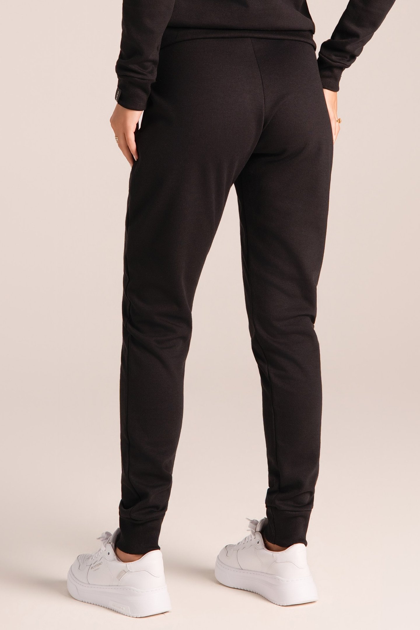 Calça Jogger Minimal Drop – Moletinho Premium Slim Ajustado