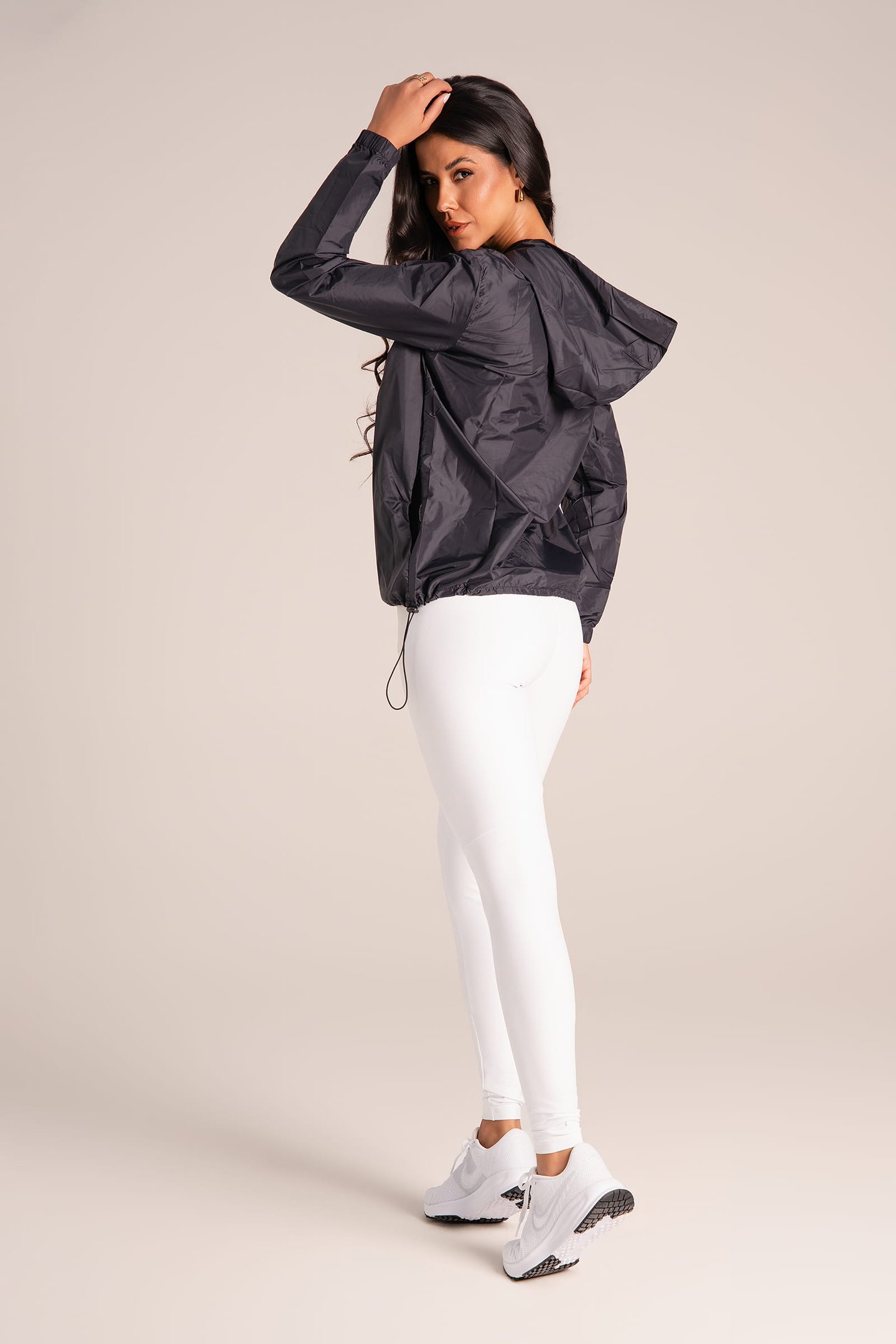 Jaqueta Corta Vento Feminino - Active Fitness Preto