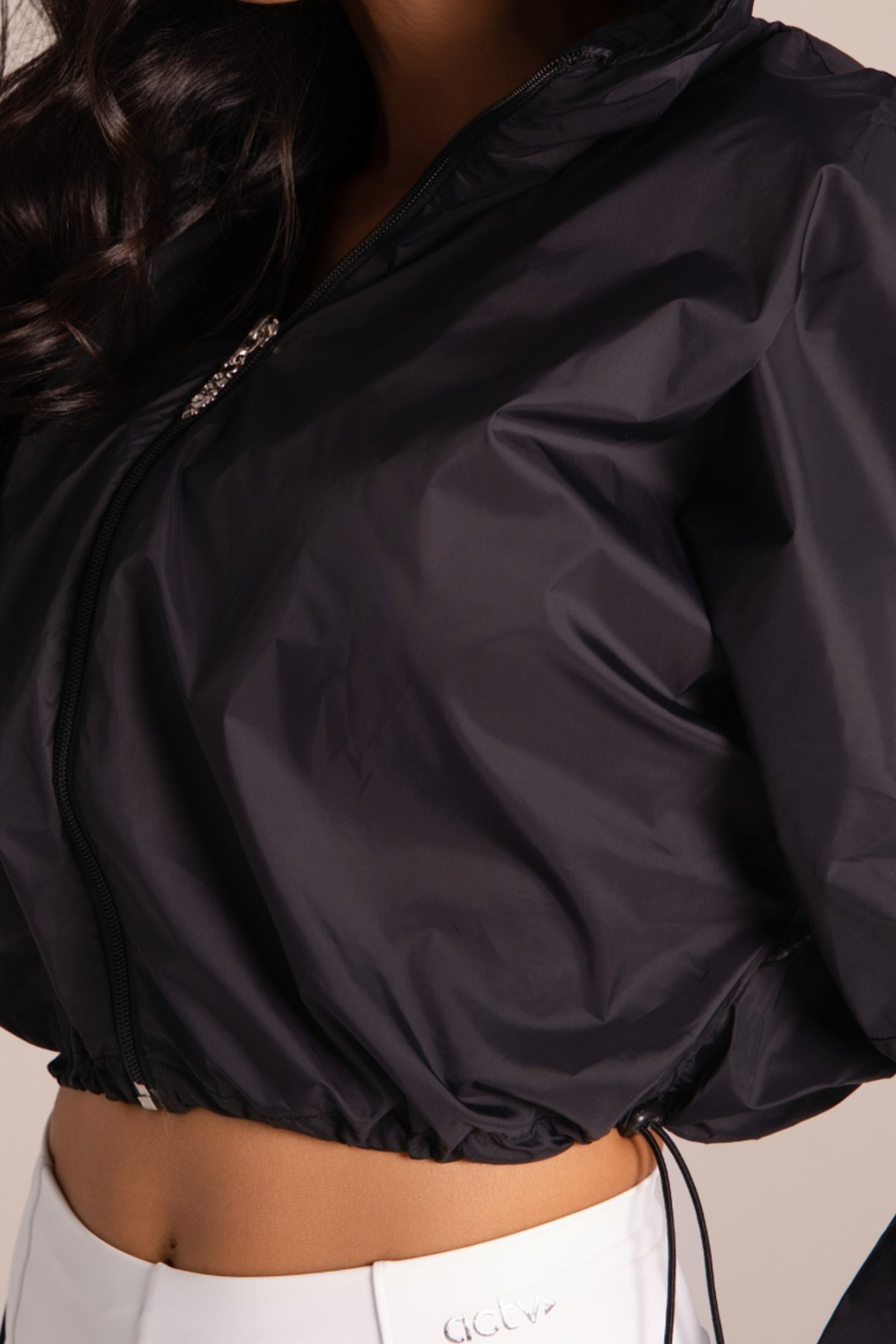 Jaqueta Corta Vento Feminina - Active Fitness Preto