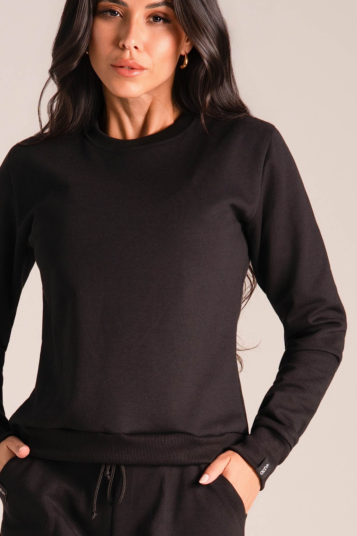Moletinho Minimal Drop – Fechado Premium Slim Ajustado Preto