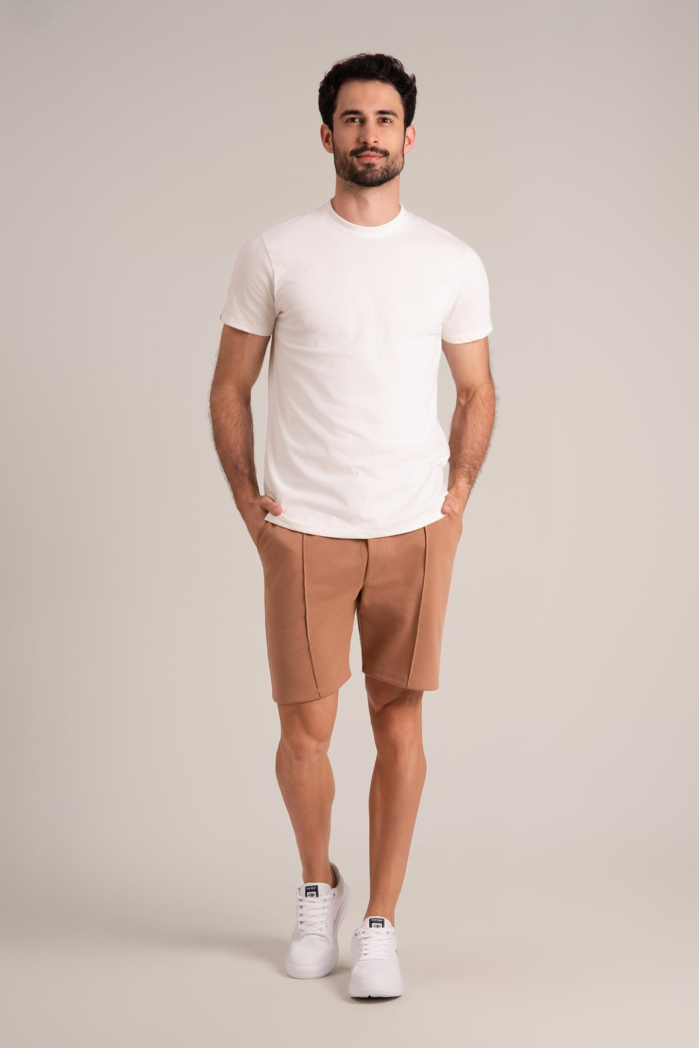 Bermuda Masculina Moletom Leve Marrom