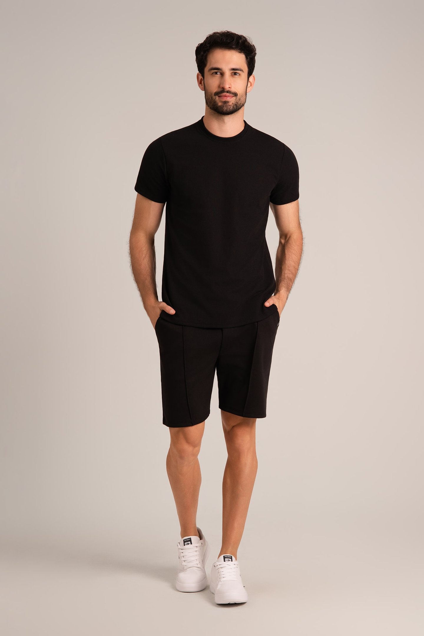 Bermuda Masculina Moletom Leve Preto
