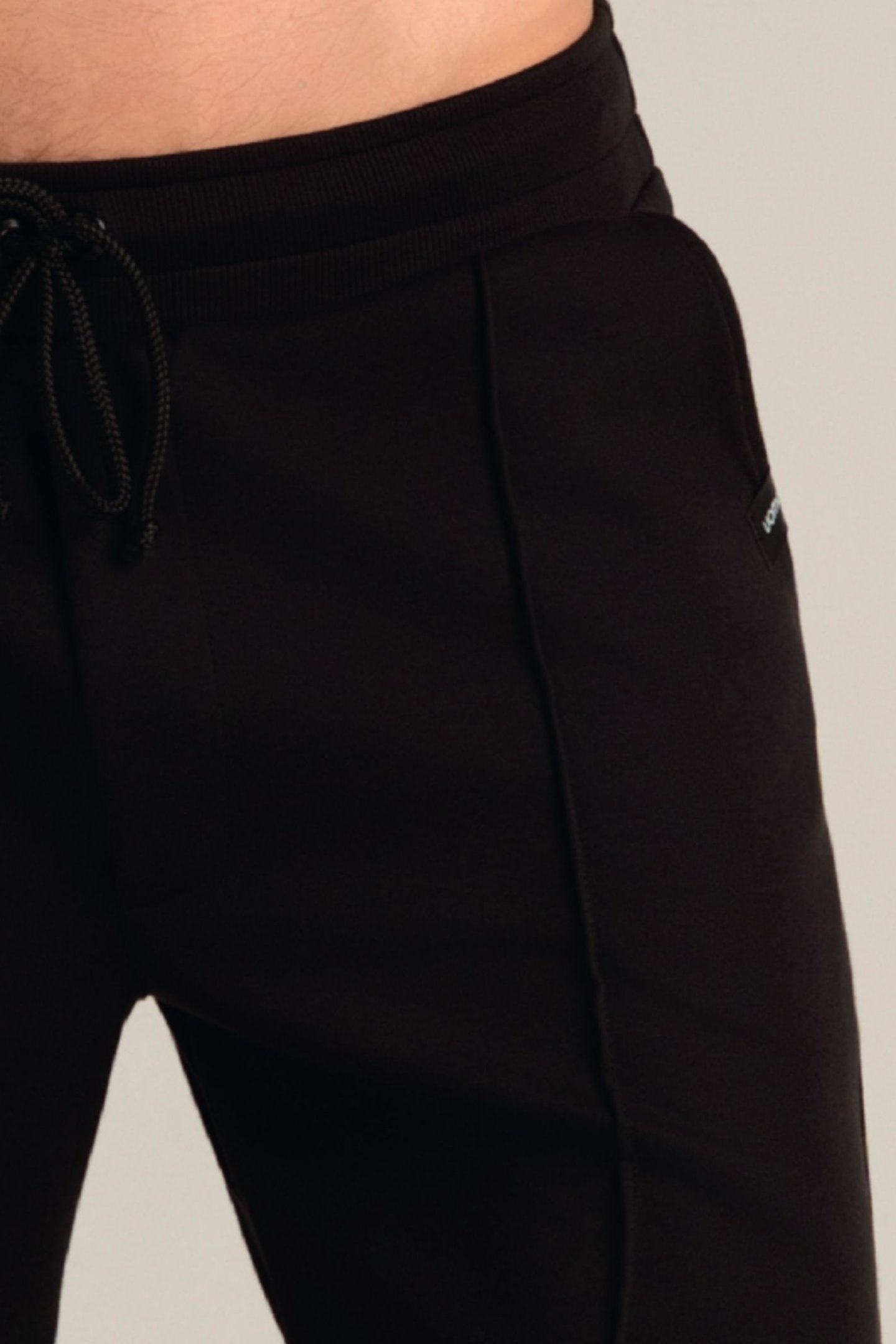 Bermuda Masculina Moletom Leve Preto
