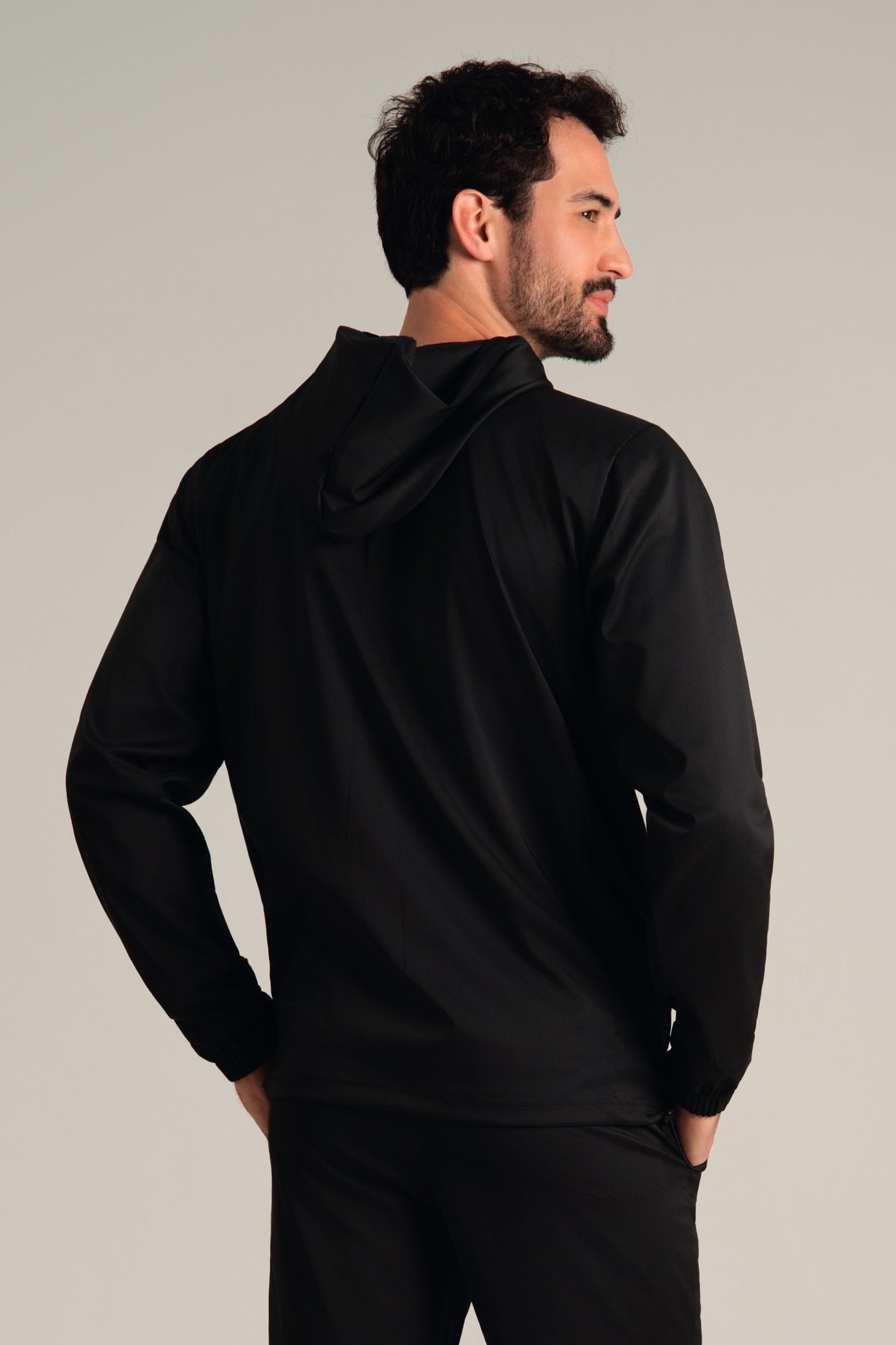 Jaqueta Corta vento Masculina Com Capuz Preto