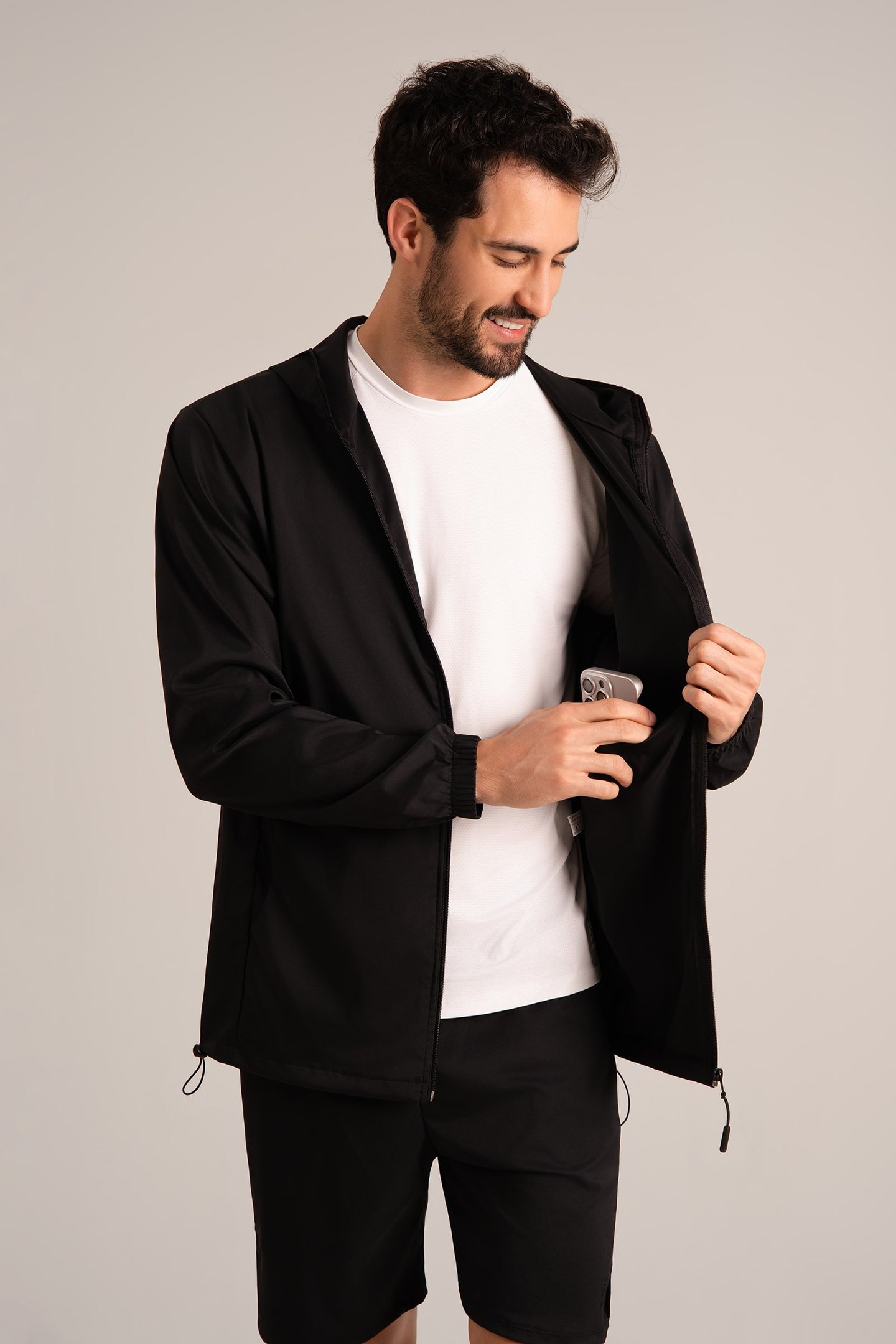 Jaqueta Corta vento Masculina Com Capuz Preto