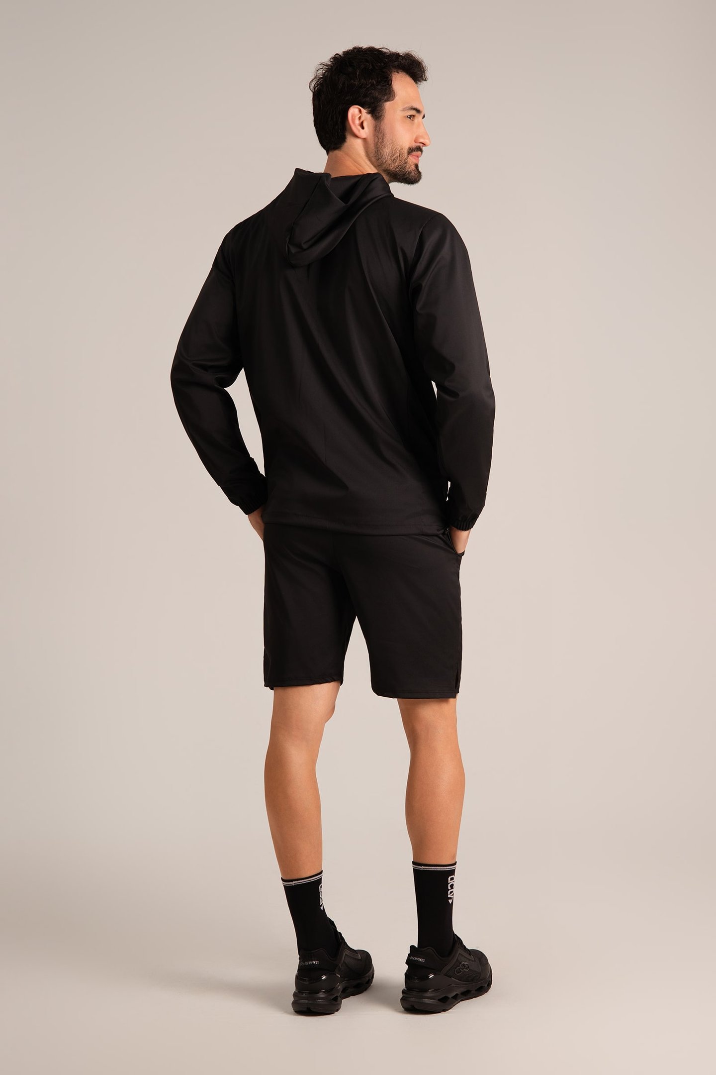 Jaqueta Corta vento Masculina Com Capuz Preto